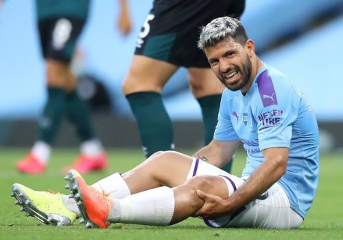 Manchester City forward, Sergio Aguero to see a knee Specialist