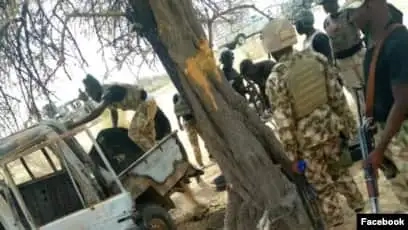 An Kubutar Da Malami Daya Da Dalibai Uku A Yankin Makuku, Sannan Sojoji Sun Kashe Dan Bindiga Daya Sun Kuma Kwato Babura Tara Da Wayoyin Hannu Hudu Daga ‘yan Bindigar Da Ke Tserewa."