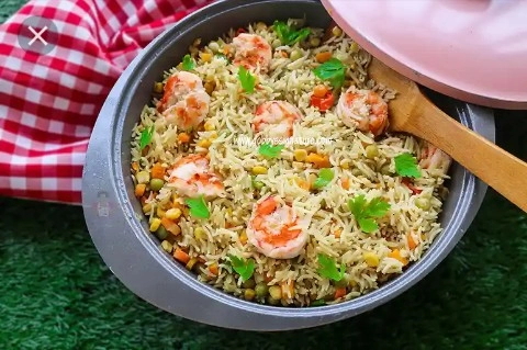 How To Prepare Coconut Rice With Shrimps
